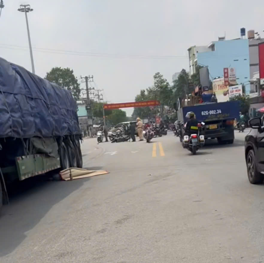 &Aacute;m ảnh giao lộ nơi nữ sinh lớp 10 tử vong ở T&acirc;y Ninh- Ảnh 1.