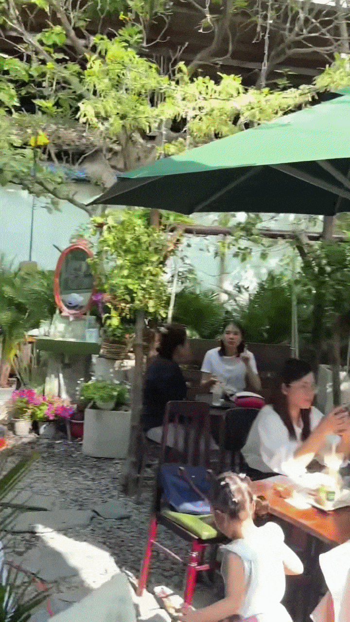 Phải đ&oacute;ng cửa 5 ng&agrave;y, qu&aacute;n cafe của &ocirc;ng ho&agrave;ng nhạc Việt đ&igrave;nh đ&aacute;m một thời "thất thủ" khi mở lại- Ảnh 3.