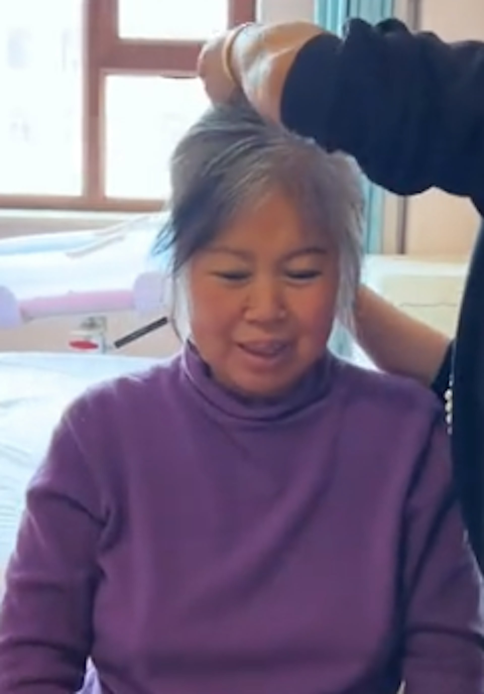 Một sản phụ sinh con ở tuổi 63 nhờ IVF, nhiều người tranh c&atilde;i- Ảnh 1.