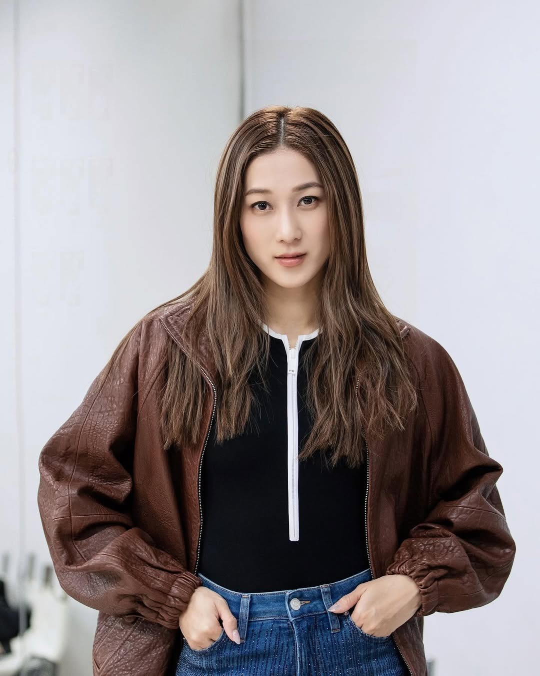 Hoa hậu v&agrave; chồng b&aacute;c sĩ hơn 13 tuổi vừa đệ đơn ly h&ocirc;n, nay t&aacute;i hợp 