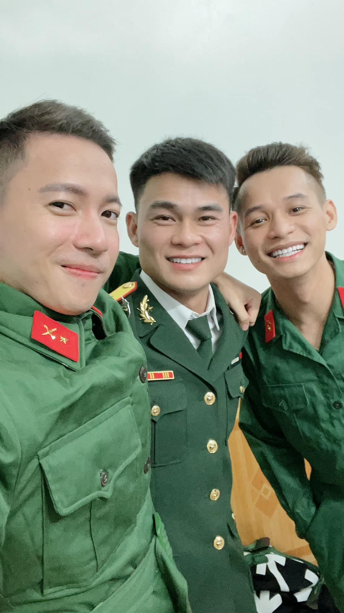 Con người thật của &ocirc;ng x&atilde; H&ograve;a Minzy- Ảnh 10.