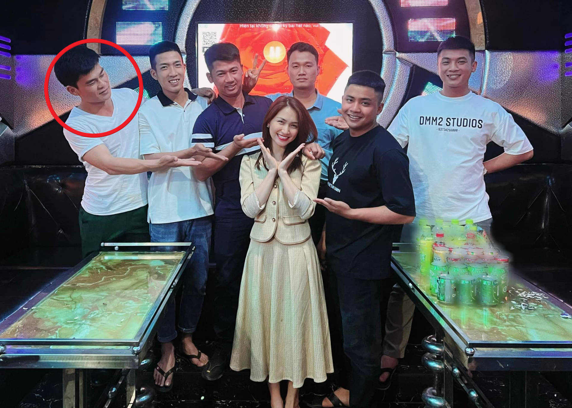 Đại &uacute;y qu&acirc;n đội đang y&ecirc;u Ho&agrave; Minzy: Follow chỉ m&igrave;nh em, c&ugrave;ng nữ ca sĩ k&iacute;n đ&aacute;o l&agrave;m điều đặc biệt hơn 2 năm trước- Ảnh 10.