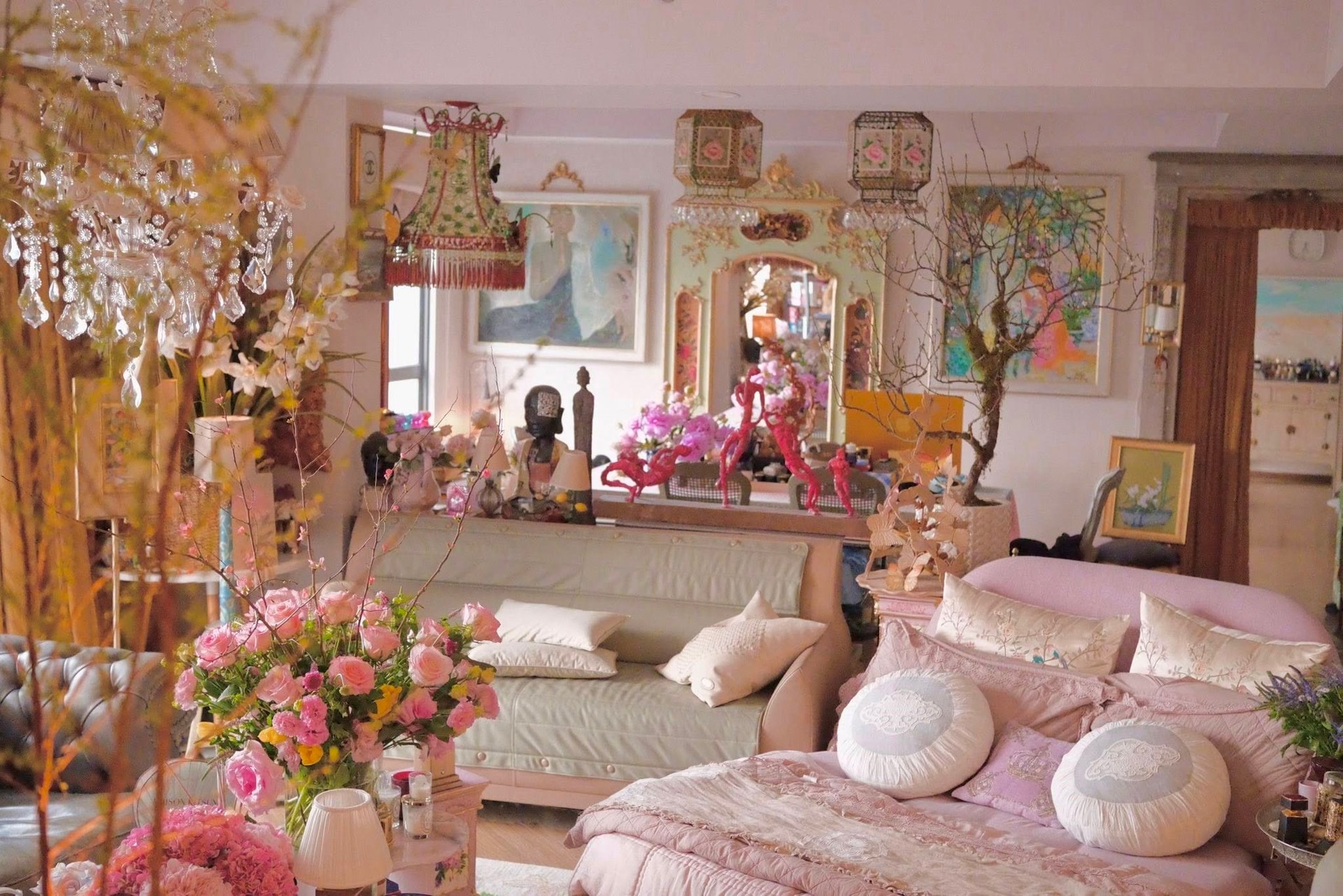 Căn penthouse triệu đ&ocirc; giữa trung t&acirc;m TP.HCM của ch&aacute;u trai gia tộc gi&agrave;u c&oacute; bậc nhất Việt Nam: Nội thất đậm chất vintage, đẹp mỹ m&atilde;n như một bức tranh- Ảnh 6.