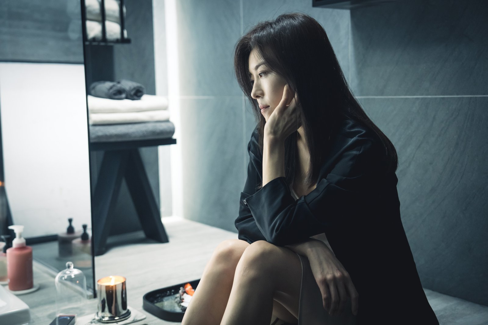 Tr&ecirc;n đời kh&ocirc;ng c&oacute; ai U50 vẫn trẻ d&atilde; man thế n&agrave;y đ&acirc;u: Nh&igrave;n mặt như mới 18, sắc đẹp vĩnh cửu l&agrave; c&oacute; thật- Ảnh 4.