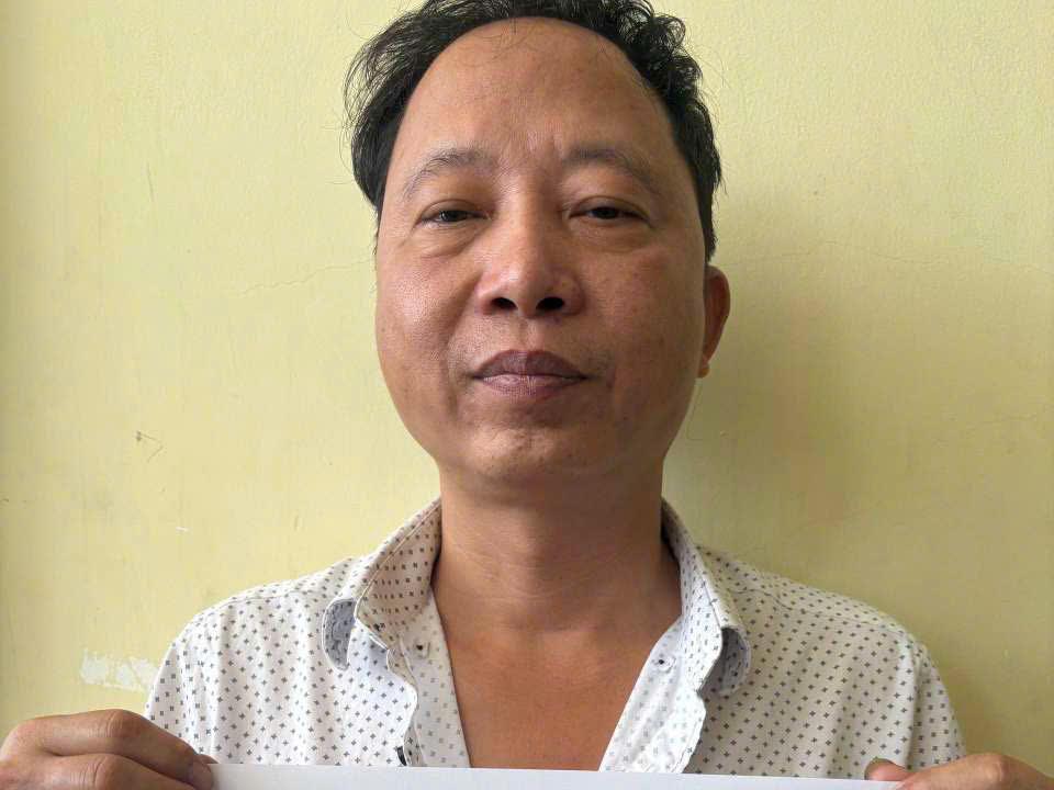 Bắt đối tượng mang lệnh truy n&atilde; Quốc tế tại TP.HCM- Ảnh 1.