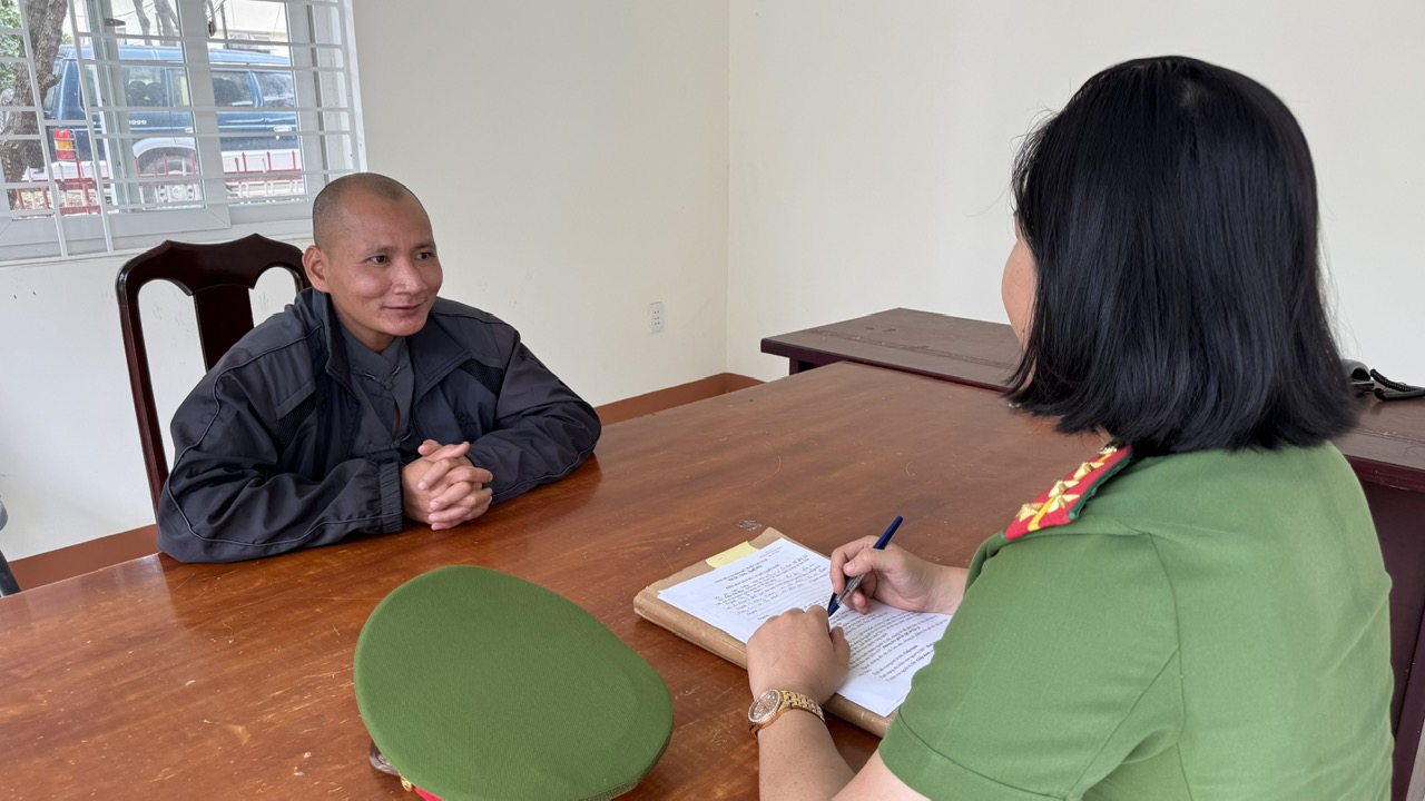 Khởi tố, bắt tạm giam Nguyễn Đ&igrave;nh Kh&aacute;nh- Ảnh 1.