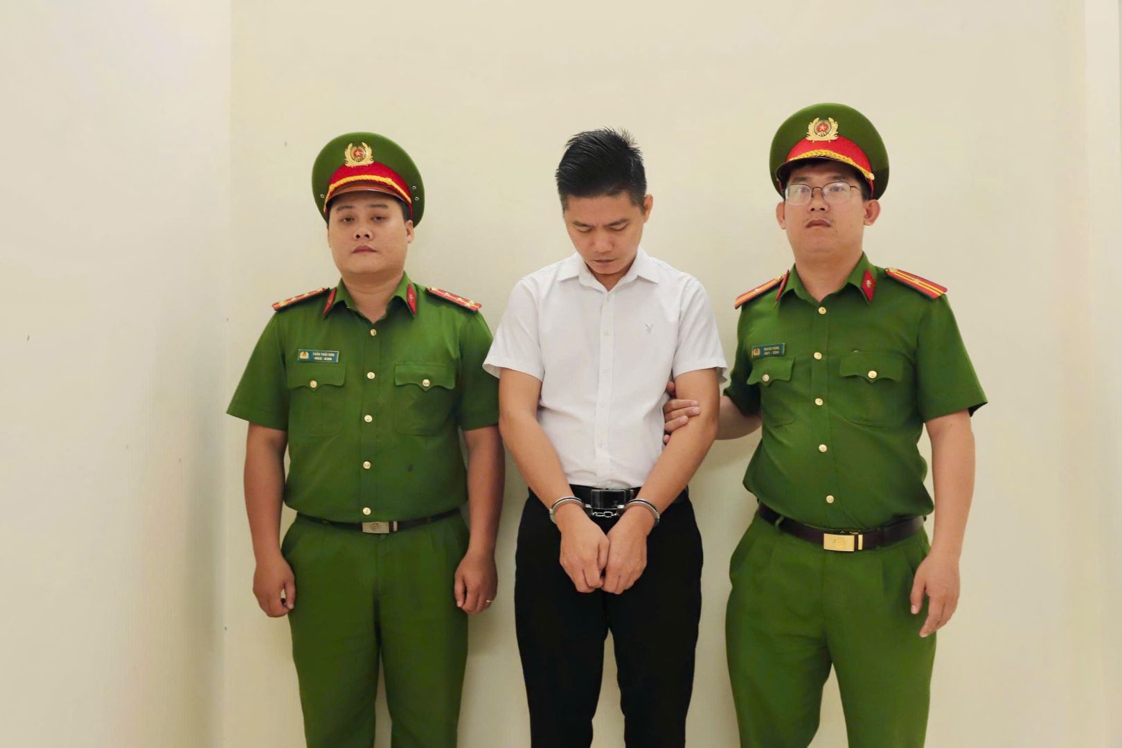 Bắt tạm giam chồng của nữ giám đốc Võ Thị Diễm Kiều- Ảnh 1.