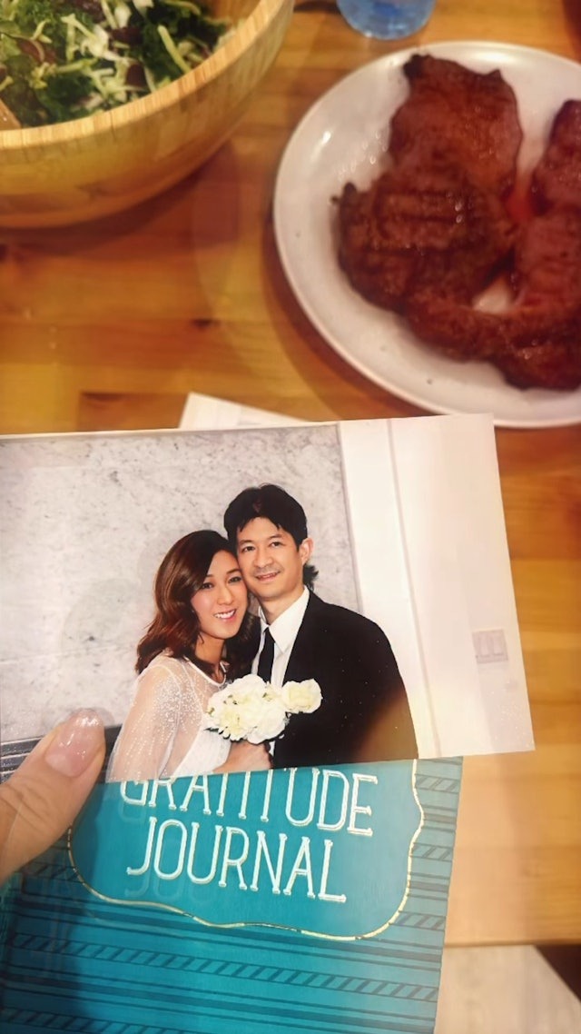 Hoa hậu v&agrave; chồng b&aacute;c sĩ hơn 13 tuổi vừa đệ đơn ly h&ocirc;n, nay t&aacute;i hợp 