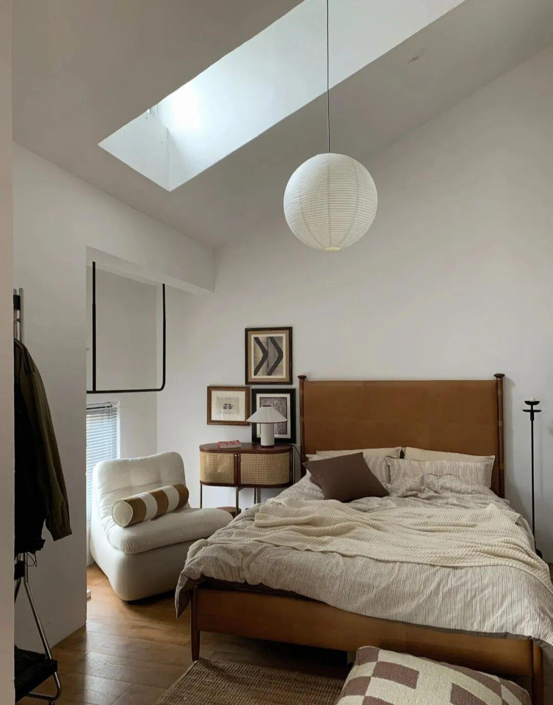 M&ugrave;a h&egrave; n&oacute;ng 40&deg;C, tường từng dột nước: 8 năm sống ở căn hộ &aacute;p m&aacute;i khiến t&ocirc;i hiểu một sự thật- Ảnh 2.