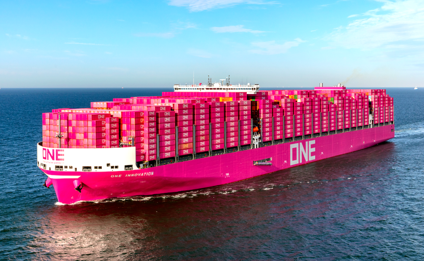 Si&ecirc;u t&agrave;u lớn nhất thế giới ph&aacute; vỡ kỷ lục lịch sử: Rung chuyển ng&agrave;nh vận tải biển to&agrave;n cầu- Ảnh 1.