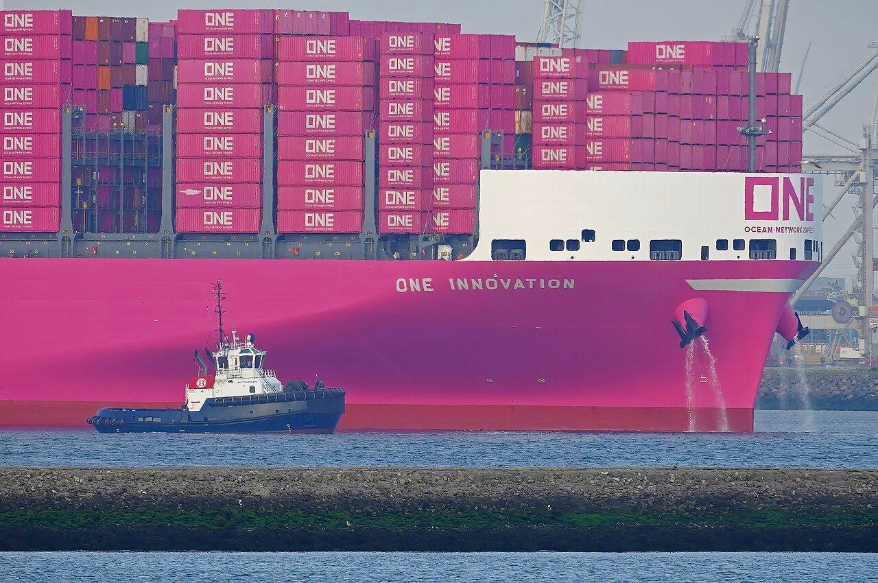 Si&ecirc;u t&agrave;u lớn nhất thế giới ph&aacute; vỡ kỷ lục lịch sử: Rung chuyển ng&agrave;nh vận tải biển to&agrave;n cầu- Ảnh 3.