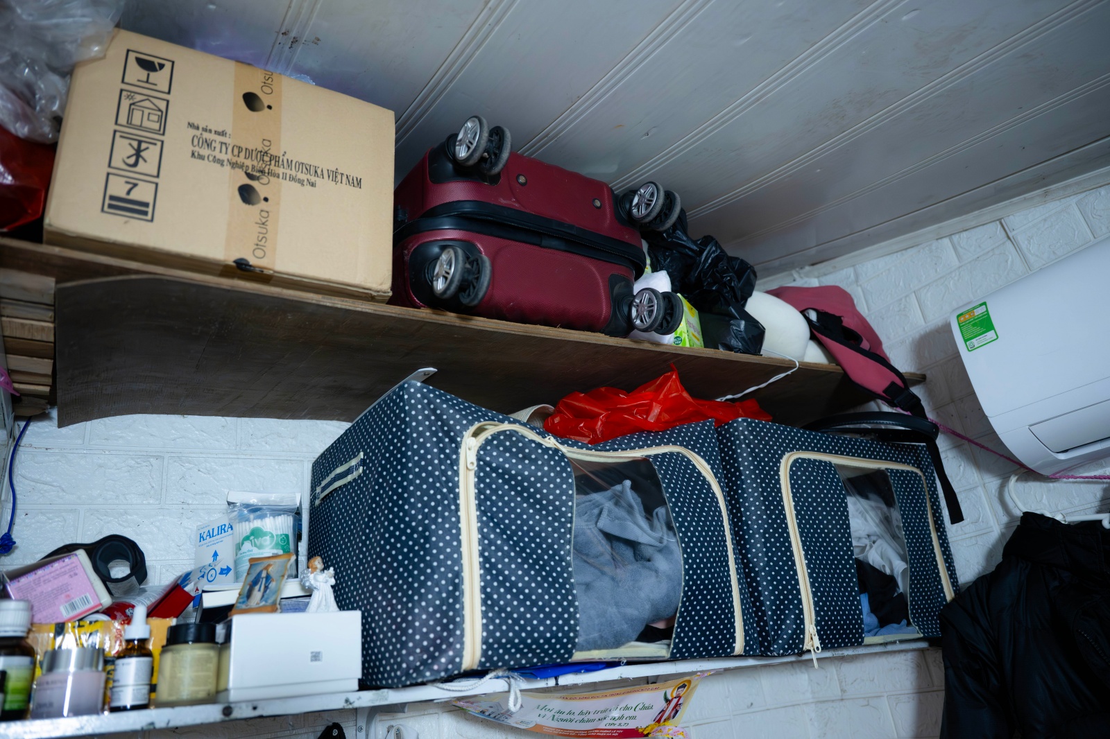 C&oacute; một x&oacute;m ở H&agrave; Nội, nơi phụ nữ đếm thời gian bằng những ca lọc m&aacute;u- Ảnh 12.