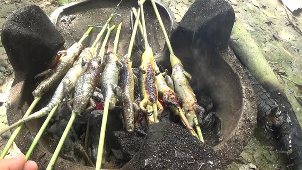 Đặc sản nh&igrave;n "sợ khiếp v&iacute;a" xưa kh&ocirc;ng d&aacute;m ăn nay 350.000 đ/kg vẫn c&oacute; người xuống tiền- Ảnh 3.