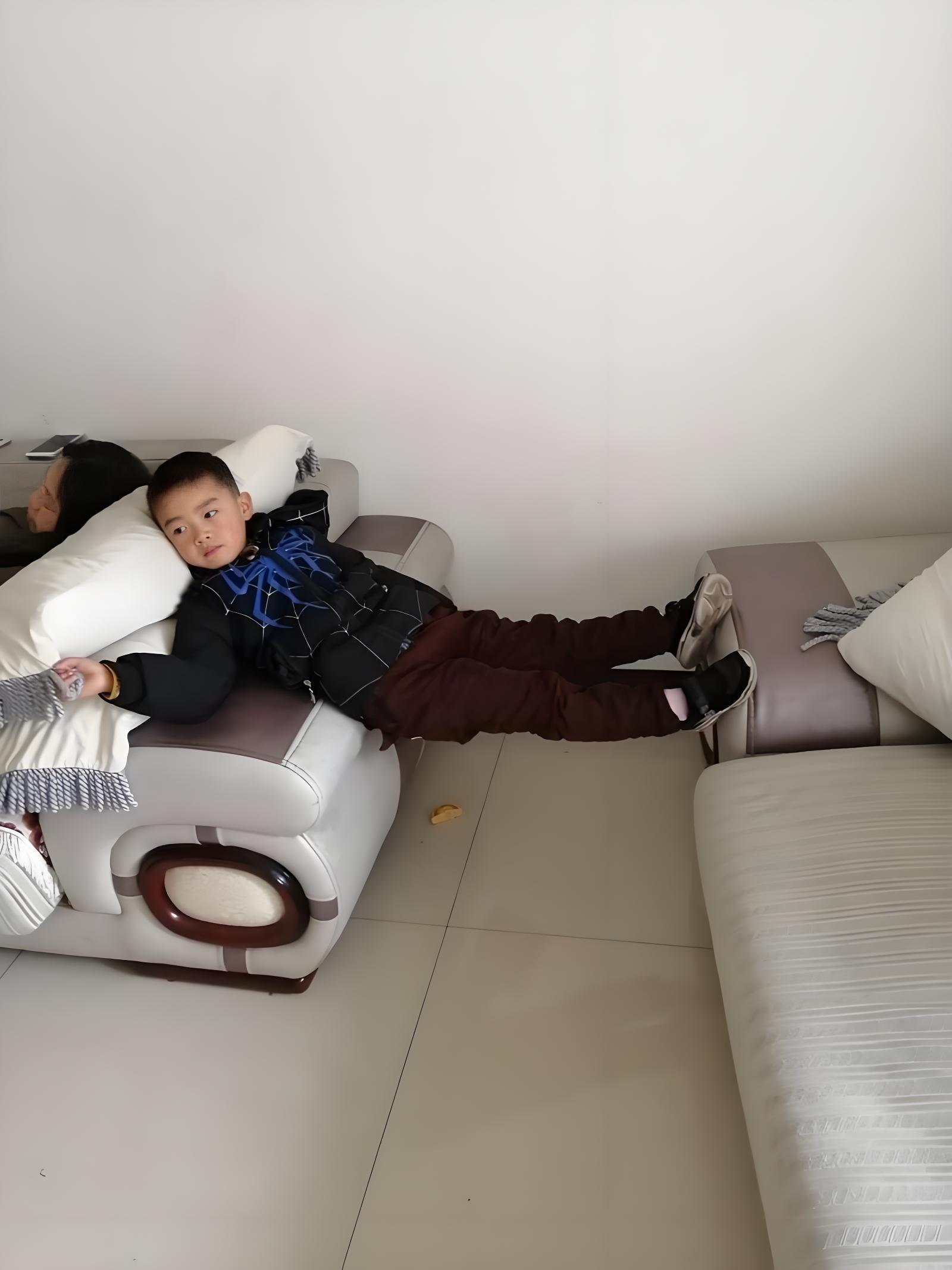 Đừng vội mắng khi con nghịch ngợm, đ&oacute; c&oacute; thể l&agrave; dấu hiệu của một THI&Ecirc;N T&Agrave;I!- Ảnh 1.