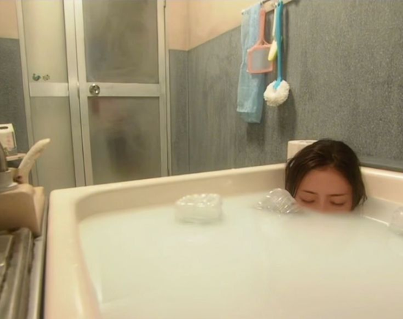 Phụ nữ khi tắm kh&ocirc;ng cần ''qu&aacute; sạch sẽ'', 3 bộ phận c&agrave;ng cố l&agrave;m sạch c&agrave;ng dễ hại sức khỏe- Ảnh 1.