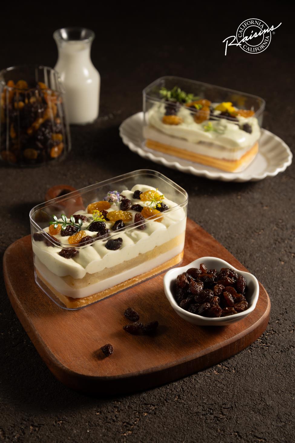 Mousse dừa nho kh&ocirc;: Bản giao hưởng thanh khiết tặng những n&agrave;ng thơ- Ảnh 2.