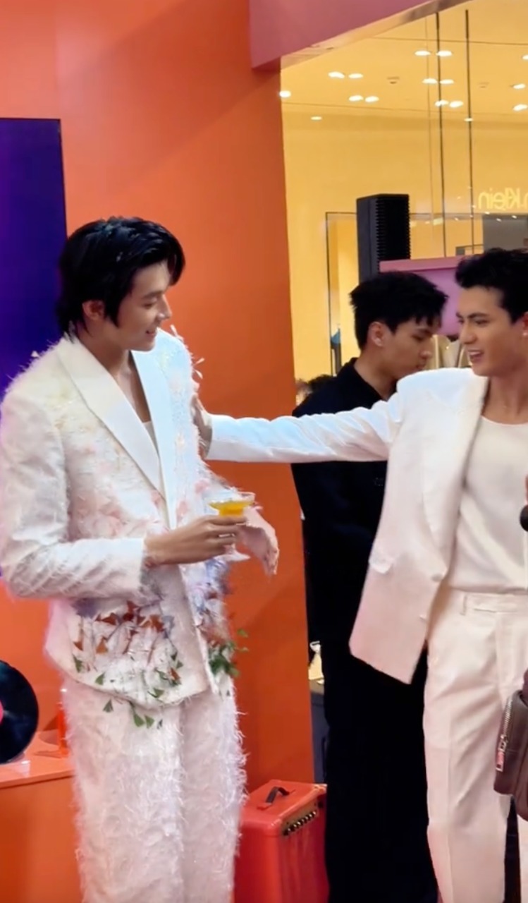 N&agrave;ng hậu cao nhất Việt Nam t&igrave;m được người xứng đ&ocirc;i vừa lứa: L&agrave; nam thần gần 2m, netizen hưởng ứng rần rần- Ảnh 4.