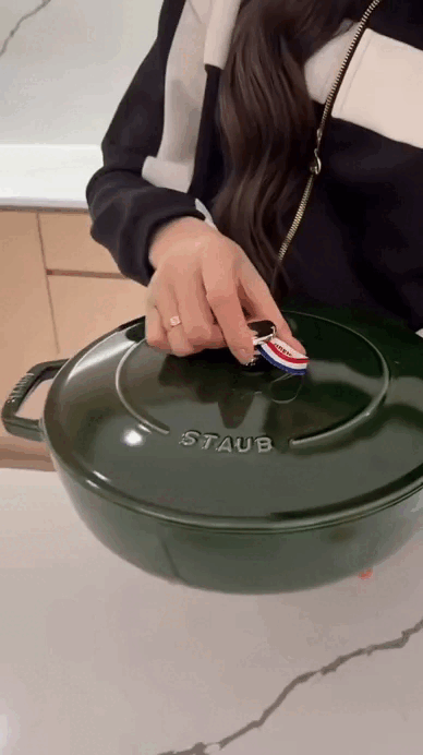 Kỳ Duy&ecirc;n đập hộp bộ nồi ni&ecirc;u gi&aacute; chấn động, Thi&ecirc;n &Acirc;n b&igrave;nh luận ngay 1 c&acirc;u- Ảnh 6.