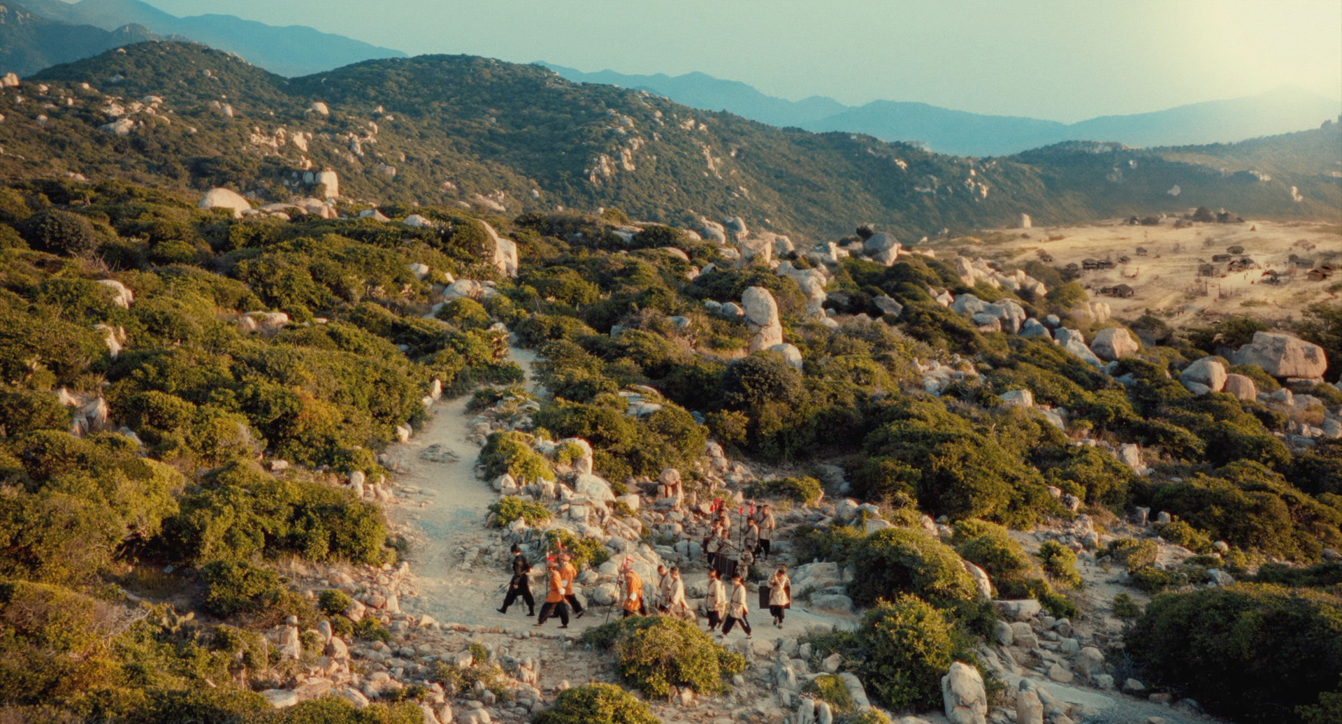 Xem phim cổ trang Việt n&agrave;y cười tắt thở mất th&ocirc;i: Nữ ch&iacute;nh l&agrave; Hoa hậu đẹp nức tiếng, tấu h&agrave;i duy&ecirc;n đ&aacute;o để- Ảnh 7.