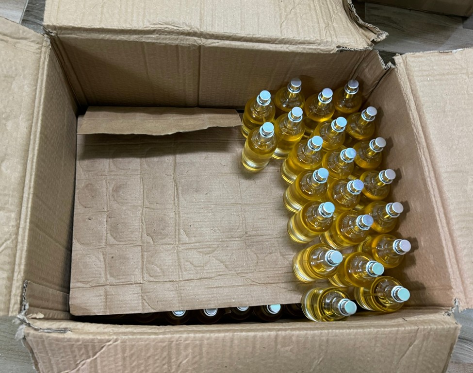 T&igrave;m bị hại của chủ hộ kinh doanh Lại Thị Tuyết c&ugrave;ng đồng bọn- Ảnh 3.