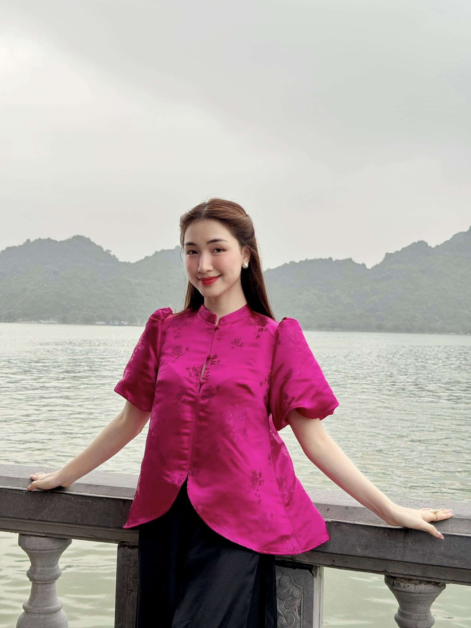 1 m&oacute;n đồ xuất hiện trong bức ảnh chụp vội h&eacute; mở chuyện H&ograve;a Minzy đ&atilde; sinh con g&aacute;i?- Ảnh 6.