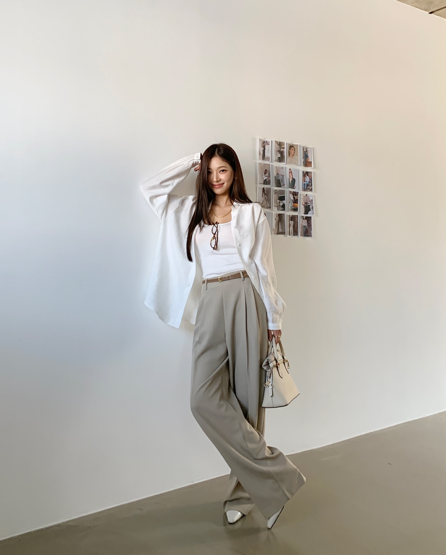 4 c&ocirc;ng thức mặc quần ống rộng t&ocirc;n d&aacute;ng v&agrave; đẹp từ c&ocirc;ng sở ra phố- Ảnh 11.