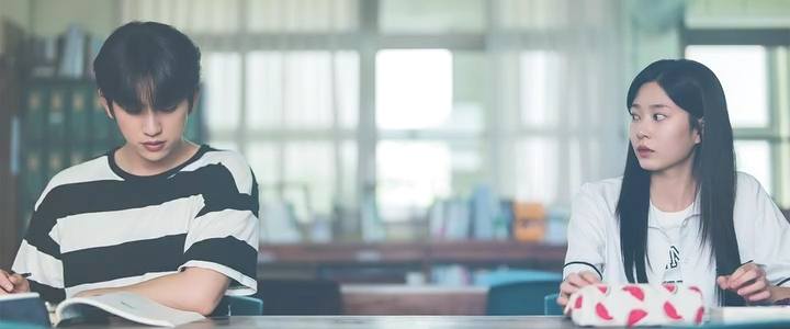 M&agrave;n ảnh H&agrave;n mới c&oacute; 1 tuyệt phẩm ng&ocirc;n t&igrave;nh ngọt lịm tim: Cặp ch&iacute;nh chemistry ngập trời, hơi thở thanh xu&acirc;n s&aacute;ng bừng khung h&igrave;nh- Ảnh 8.