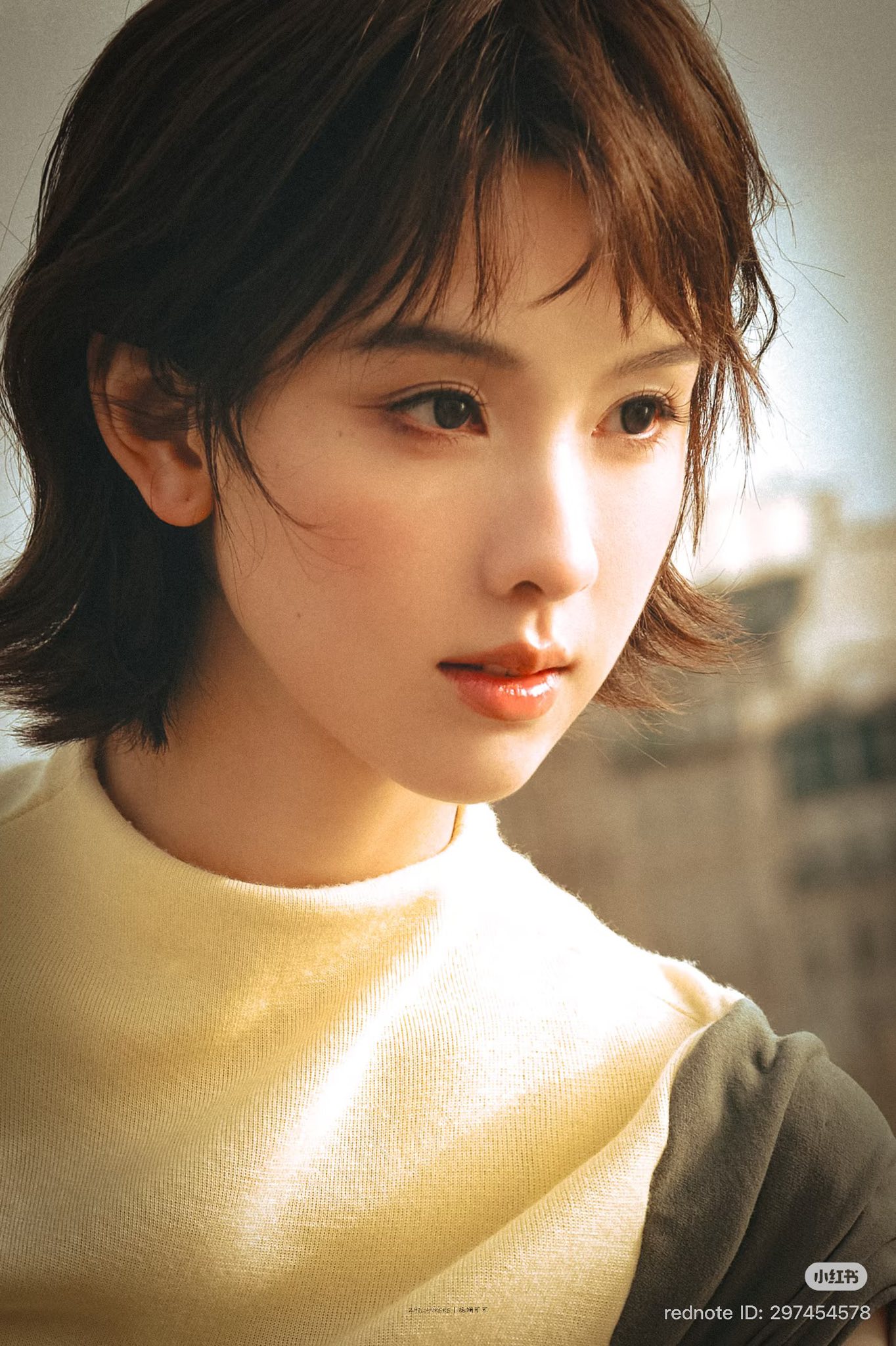 Bạch nguyệt quang Cbiz nỗ lực tại fashion week: Style thay đổi nhưng th&acirc;n h&igrave;nh lại th&agrave;nh t&acirc;m điểm tranh c&atilde;i- Ảnh 3.