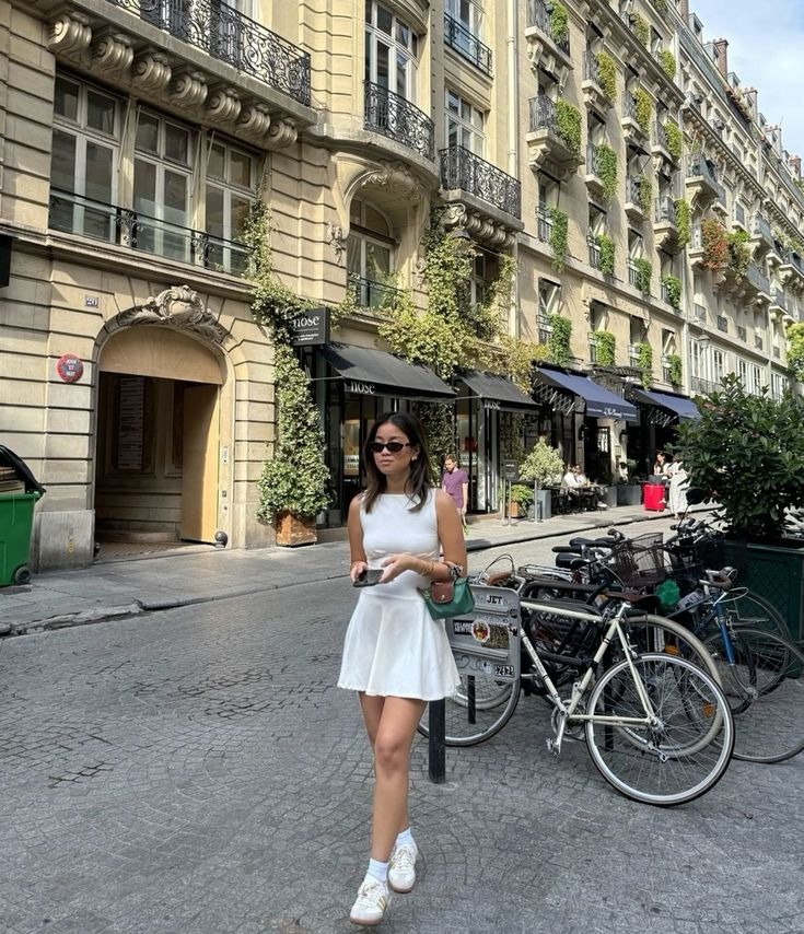 5 m&oacute;n thời trang đẹp "bất tử", n&agrave;ng n&agrave;o cũng n&ecirc;n c&oacute; trong tủ đồ- Ảnh 25.