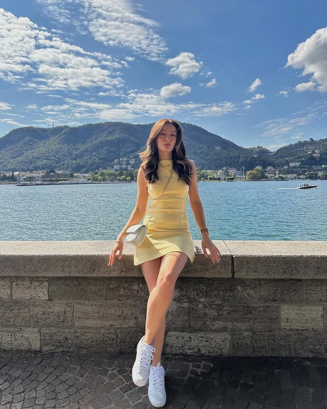 5 m&oacute;n thời trang đẹp "bất tử", n&agrave;ng n&agrave;o cũng n&ecirc;n c&oacute; trong tủ đồ- Ảnh 24.