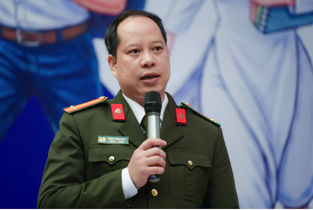 Cận tr&ecirc;n 3 độ kh&ocirc;ng được tuyển v&agrave;o trường c&ocirc;ng an- Ảnh 1.