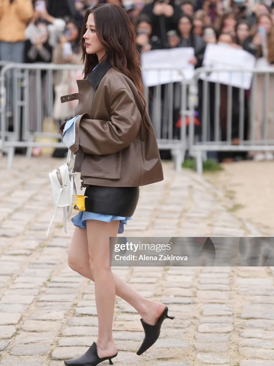 Nhan sắc thật của Baifern Pimchanok qua &ldquo;ống k&iacute;nh hủy diệt&rdquo; Getty Images ở Paris Fashion Week- Ảnh 6.