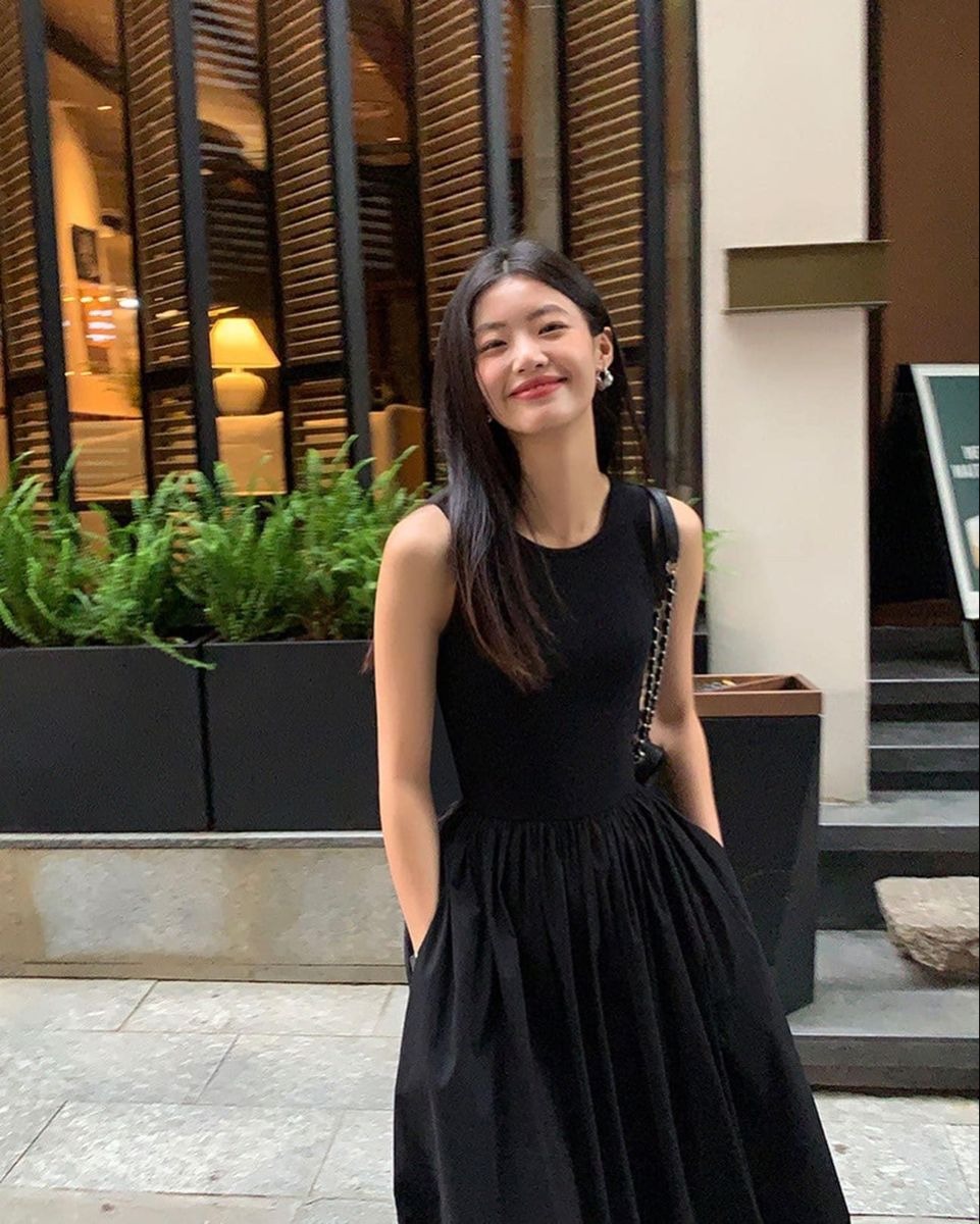 5 m&oacute;n thời trang đẹp "bất tử", n&agrave;ng n&agrave;o cũng n&ecirc;n c&oacute; trong tủ đồ- Ảnh 12.