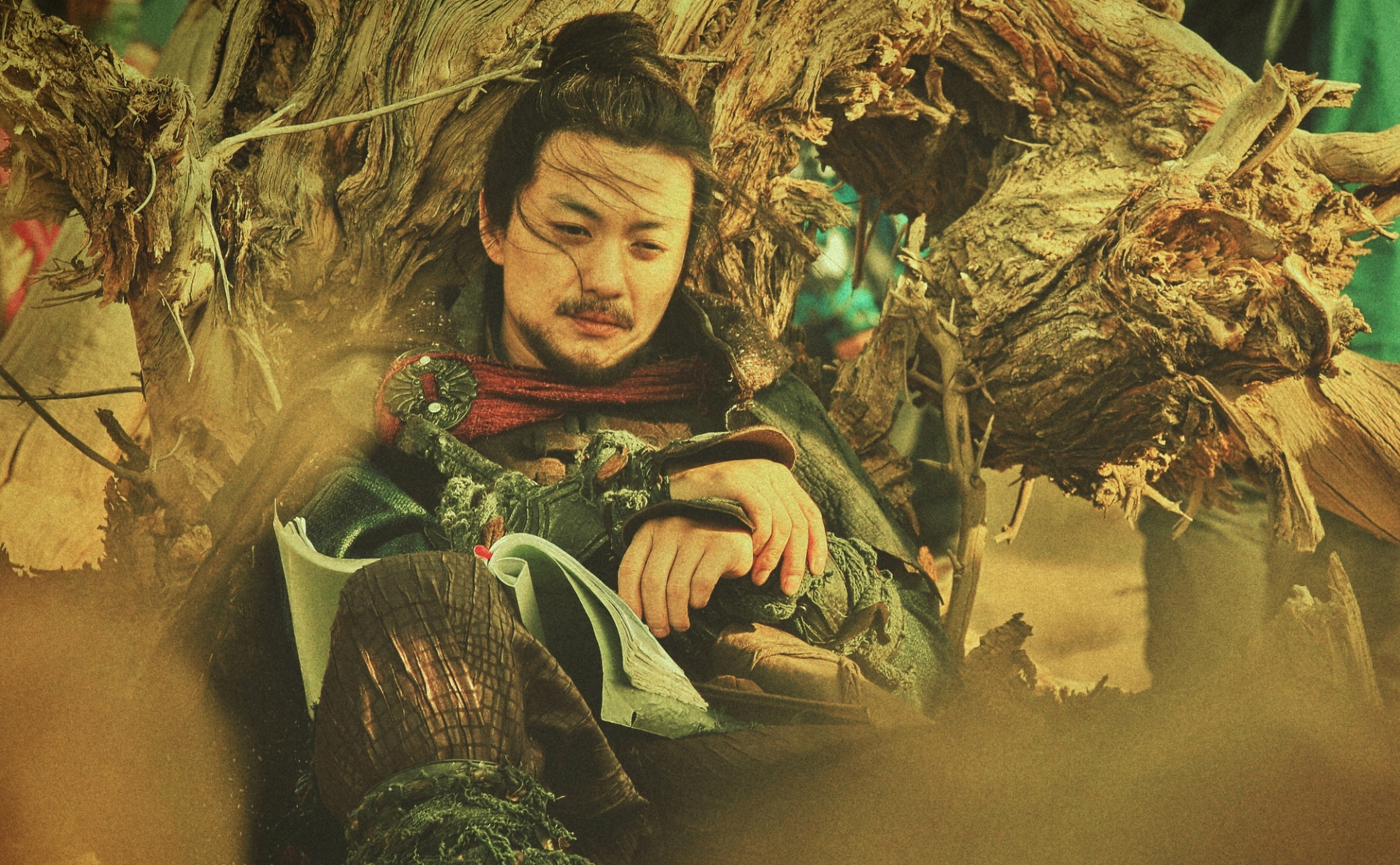 Nam diễn vi&ecirc;n bị 300 đo&agrave;n phim từ chối v&igrave; k&eacute;m sắc, đổi đời nhờ thay vợ g&aacute;nh nợ 54 tỷ- Ảnh 5.