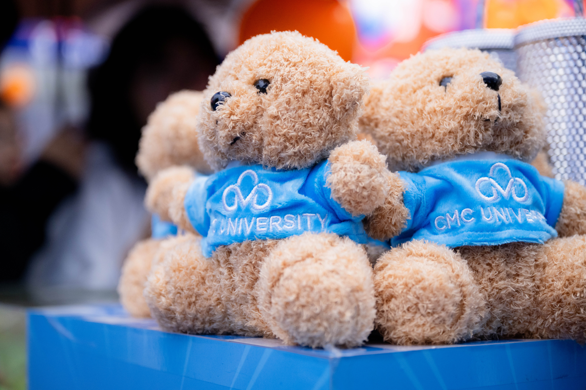 "Si&ecirc;u Chủ nhật" tư vấn tuyển sinh 2026 tại Đại học B&aacute;ch khoa H&agrave; Nội: Hơn 320 gian trại, học sinh đội mưa đến t&igrave;m hiểu ng&agrave;nh học- Ảnh 8.