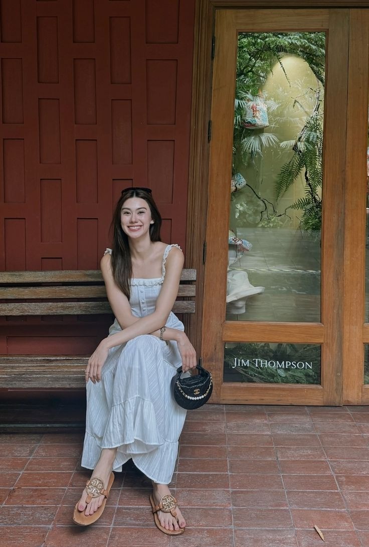 4 mẫu v&aacute;y h&egrave; "chuốc say" mọi c&ocirc; g&aacute;i, gi&uacute;p n&agrave;ng mặc đẹp kh&ocirc;ng trượt ph&aacute;t n&agrave;o- Ảnh 10.