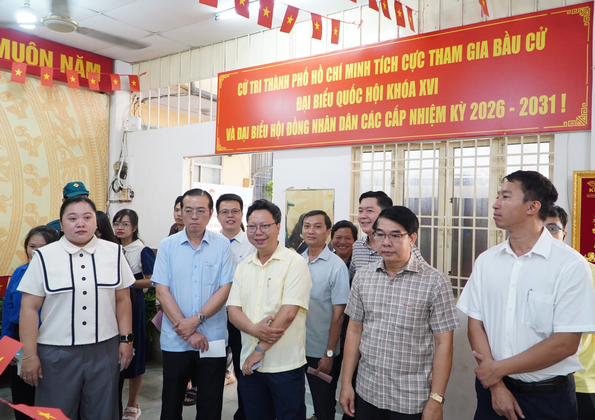 Cận cảnh buổi bầu cử thử nghiệm tại phường Di&ecirc;n Hồng, TPHCM- Ảnh 8.