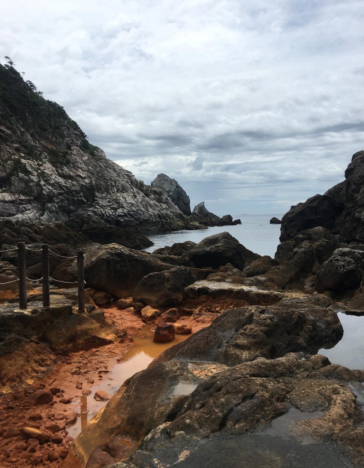 "Tử địa" ở Nhật Bản h&eacute; lộ manh mối về sự sống ngo&agrave;i h&agrave;nh tinh- Ảnh 4.