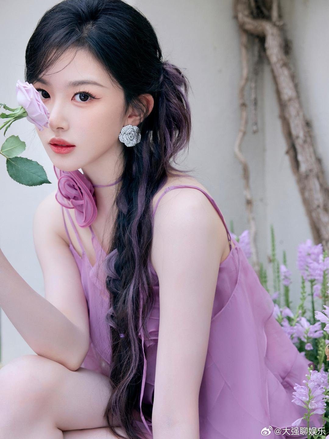 Nh&igrave;n dung nhan n&agrave;y mới hiểu v&igrave; sao 