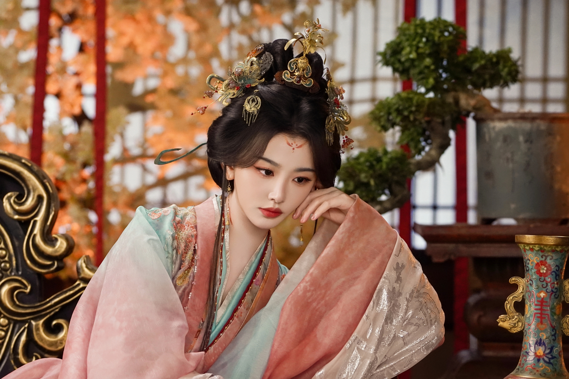 Nh&igrave;n dung nhan n&agrave;y mới hiểu v&igrave; sao 