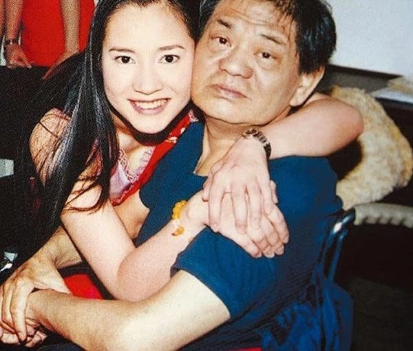 "Nữ thần Cbiz" sa cơ sang Việt Nam b&aacute;n cafe kiếm sống, diện mạo giờ chỉ c&ograve;n da bọc xương- Ảnh 6.