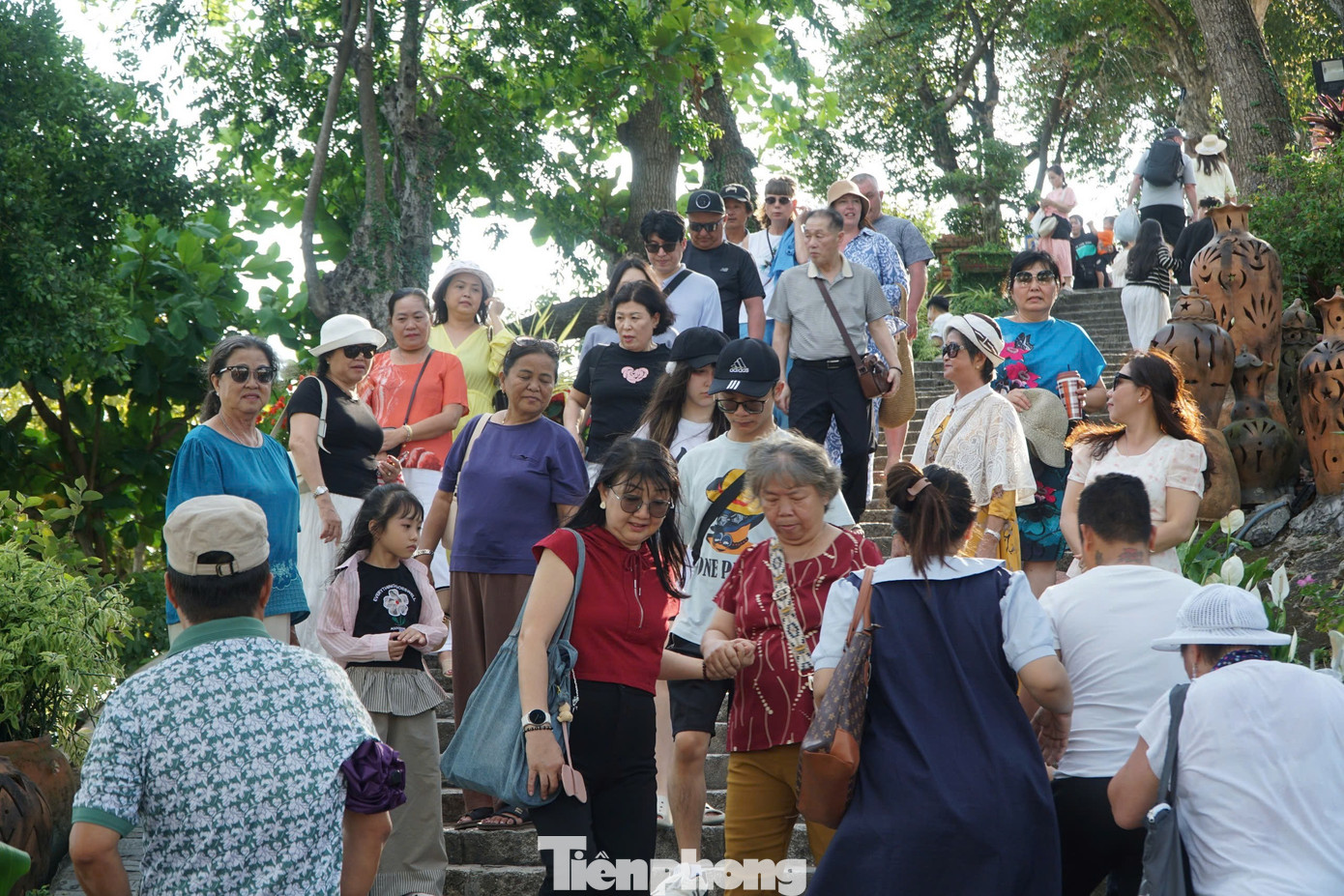 Th&aacute;p B&agrave; Ponagar - dấu ấn ngh&igrave;n năm văn h&oacute;a Chăm giữa l&ograve;ng Nha Trang- Ảnh 5.