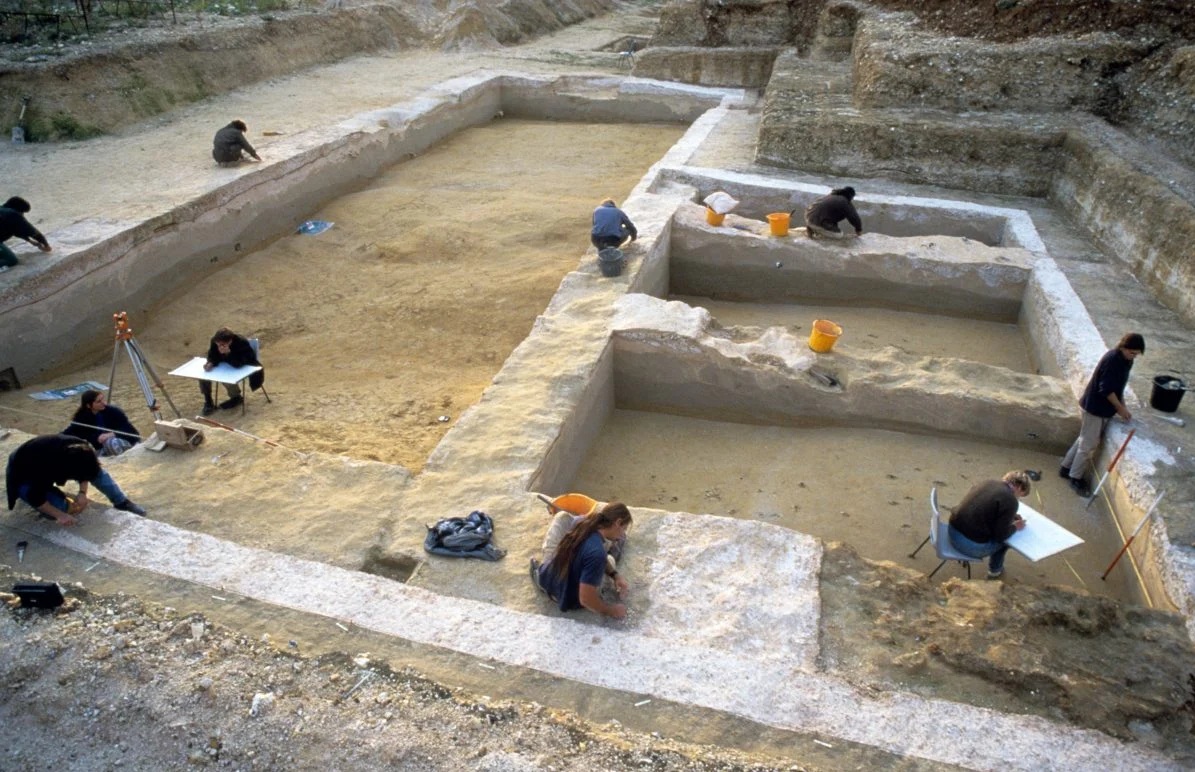 Ph&aacute;t hiện b&aacute;u vật 500.000 tuổi do lo&agrave;i người kh&aacute;c chế t&aacute;c- Ảnh 1.