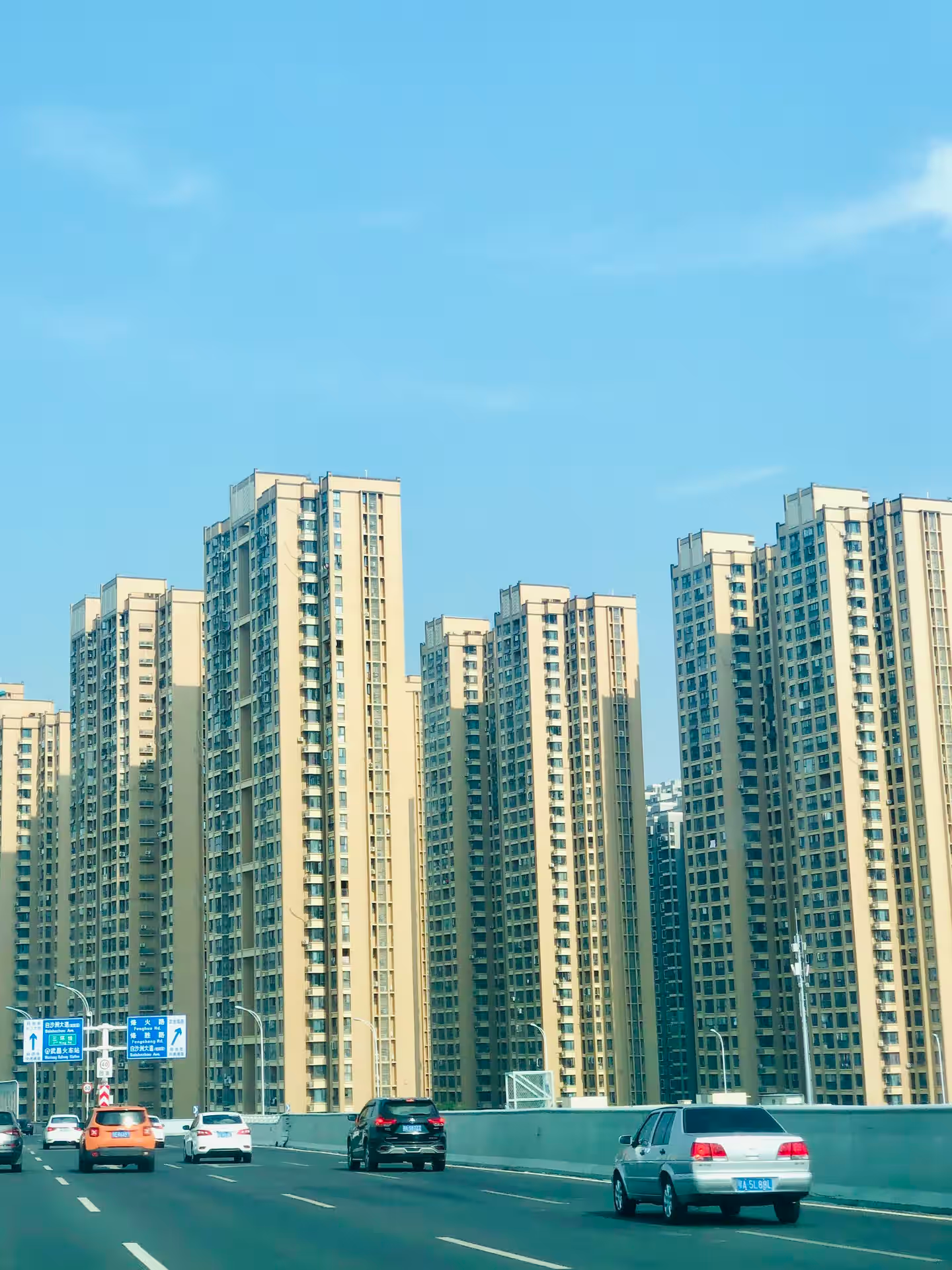 Ba năm sống ở tầng 33 khiến t&ocirc;i phải b&aacute;n nh&agrave;, chuyển xuống tầng 3 khu nh&agrave; tập thể mới thấy cuộc sống dễ chịu hơn- Ảnh 1.