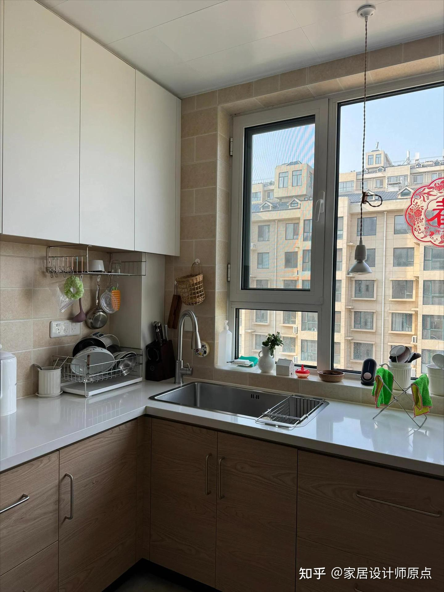 Sau khi tận mắt nh&igrave;n căn nh&agrave; của một phụ nữ 50 tuổi, t&ocirc;i mới hiểu: Nh&agrave; sạch ch&iacute;nh l&agrave; phong thủy tốt nhất - ri&ecirc;ng căn bếp của b&agrave; khiến h&agrave;ng ngh&igrave;n người học theo- Ảnh 6.