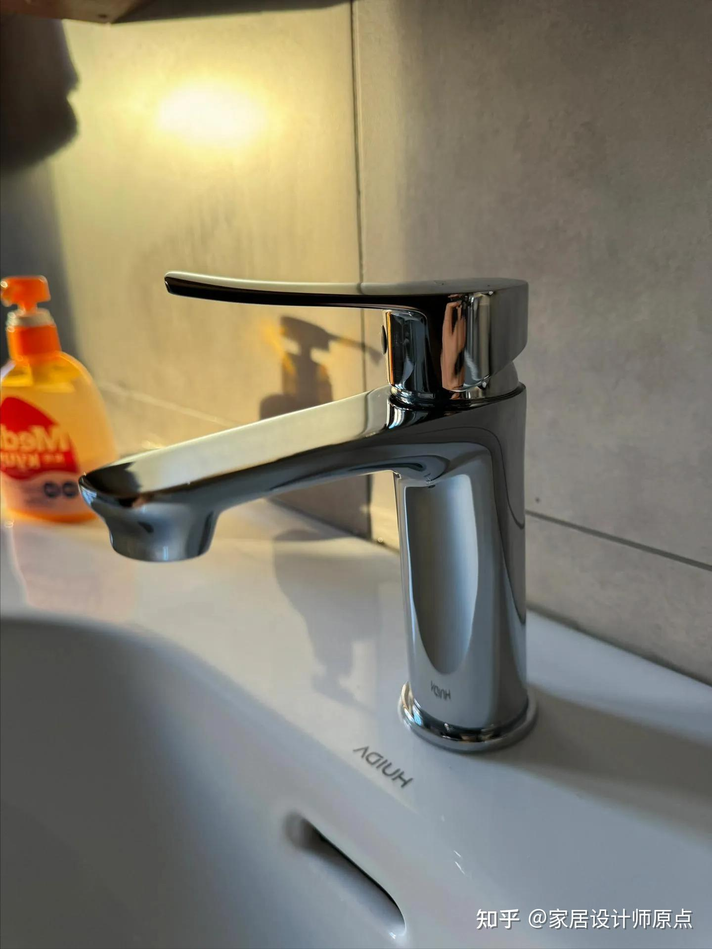 Sau khi tận mắt nh&igrave;n căn nh&agrave; của một phụ nữ 50 tuổi, t&ocirc;i mới hiểu: Nh&agrave; sạch ch&iacute;nh l&agrave; phong thủy tốt nhất - ri&ecirc;ng căn bếp của b&agrave; khiến h&agrave;ng ngh&igrave;n người học theo- Ảnh 9.