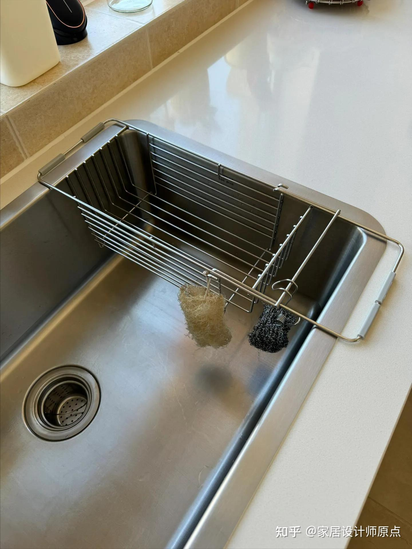 Sau khi tận mắt nh&igrave;n căn nh&agrave; của một phụ nữ 50 tuổi, t&ocirc;i mới hiểu: Nh&agrave; sạch ch&iacute;nh l&agrave; phong thủy tốt nhất - ri&ecirc;ng căn bếp của b&agrave; khiến h&agrave;ng ngh&igrave;n người học theo- Ảnh 2.