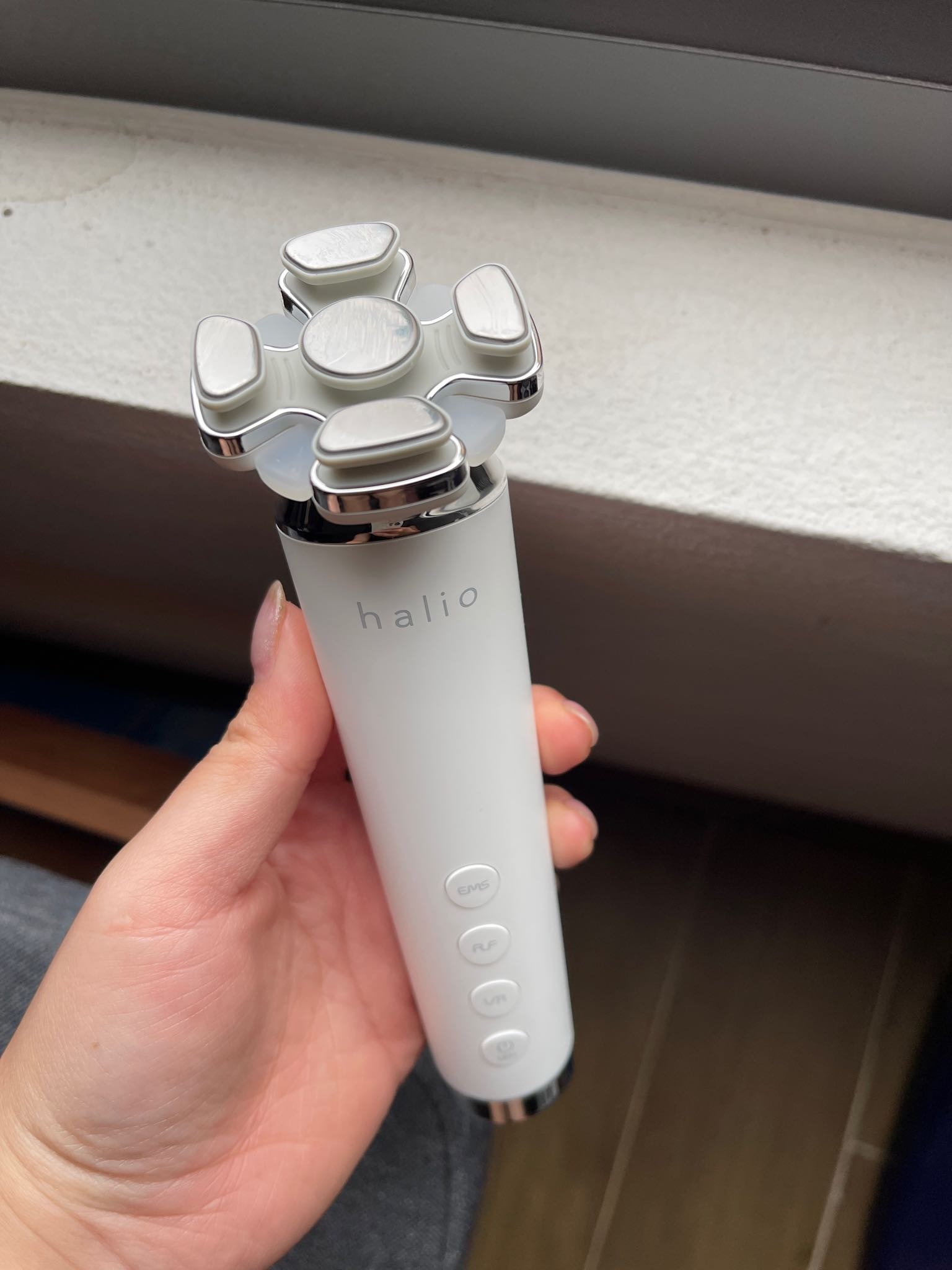 7 sản phẩm "chống già" đáng sắm nhất năm 2026- Ảnh 5. 7 sản phẩm