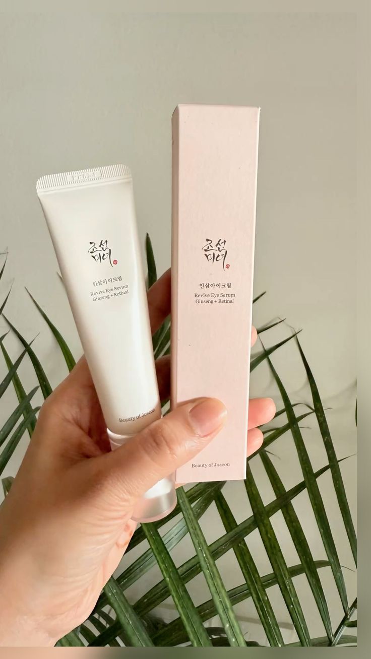 Vogue khen hết lời 11 m&oacute;n mỹ phẩm H&agrave;n: Cứ d&ugrave;ng l&agrave; da đẹp l&ecirc;n tr&ocirc;ng thấy- Ảnh 10.