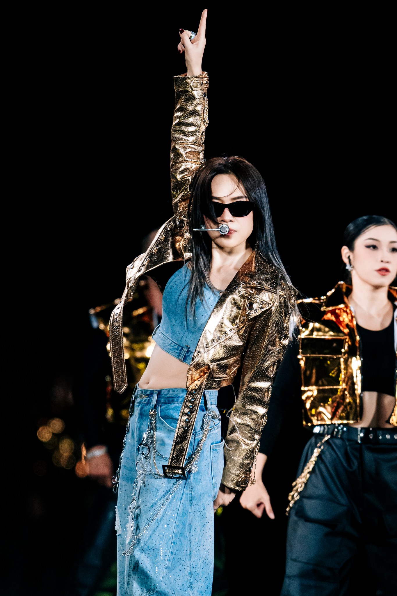 Nữ thủ khoa Nhạc viện kiếm 5.7 tỷ đồng/ng&agrave;y: 45 tuổi trẻ đẹp nhờ "uống nước nhớ nguồn", l&agrave;m g&igrave; cũng được cả nước ủng hộ- Ảnh 10.